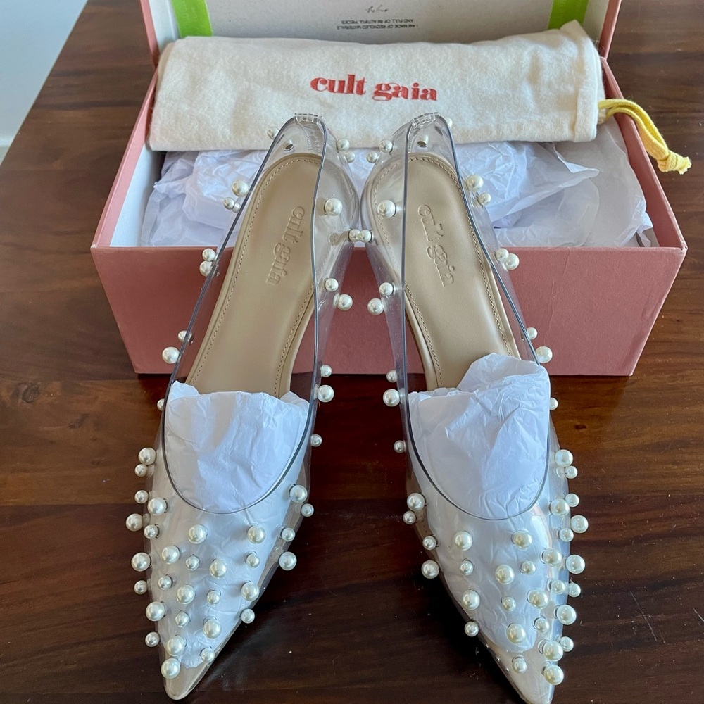 NEVER WORN - Cult Gaia Women's Pearl Embellished Clear Kitten Heels
